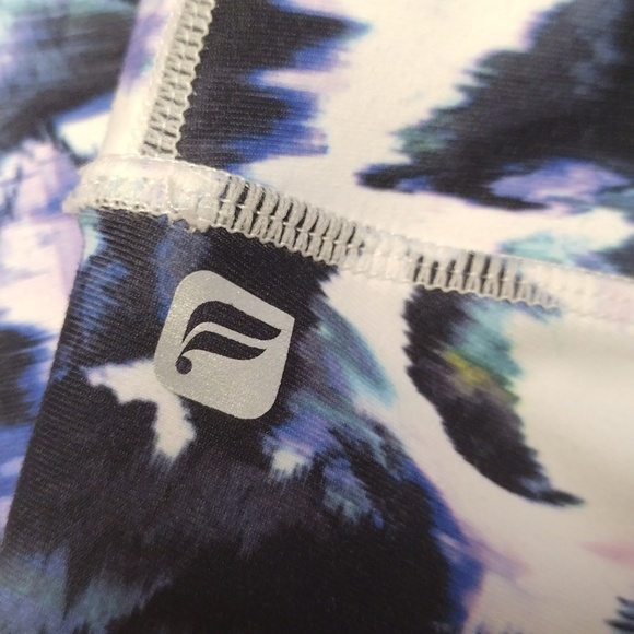 Fabletic Define Powerhold watercolor high rise full length leggings w stirrups - Picture 3 of 5